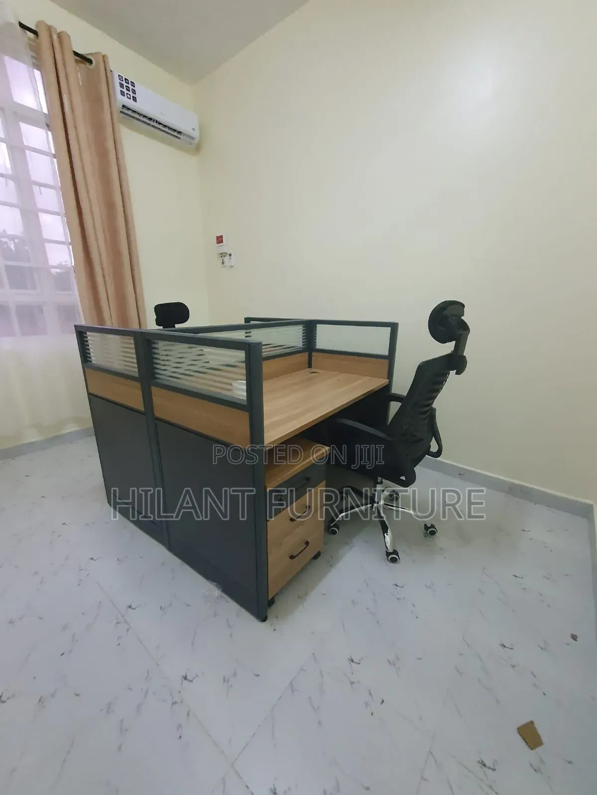 1.2m × 1.2m Two-Way Office Workstation With 2 Three-Drawer Pedestals