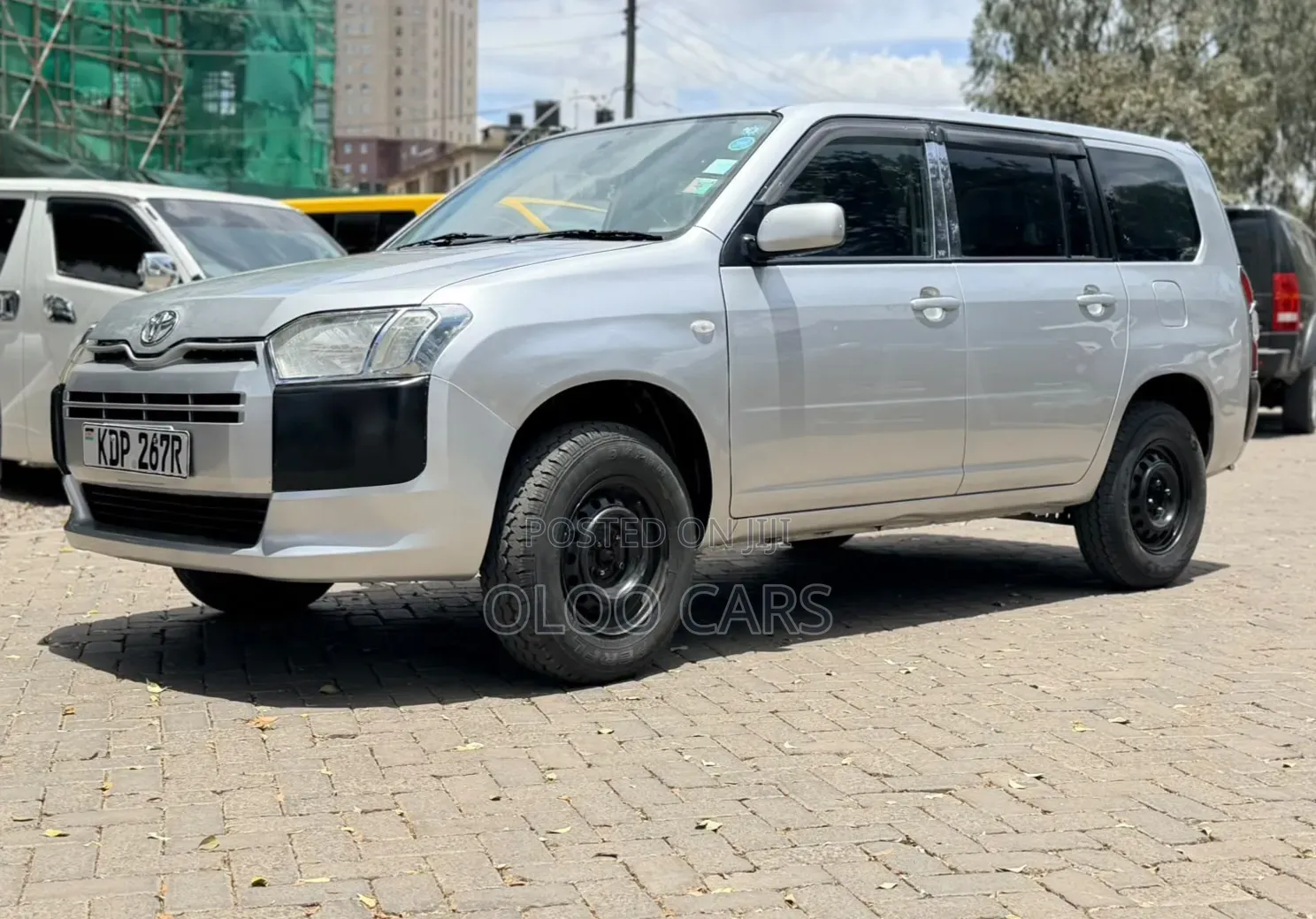 Toyota Succeed SV Premium 2016 Silver