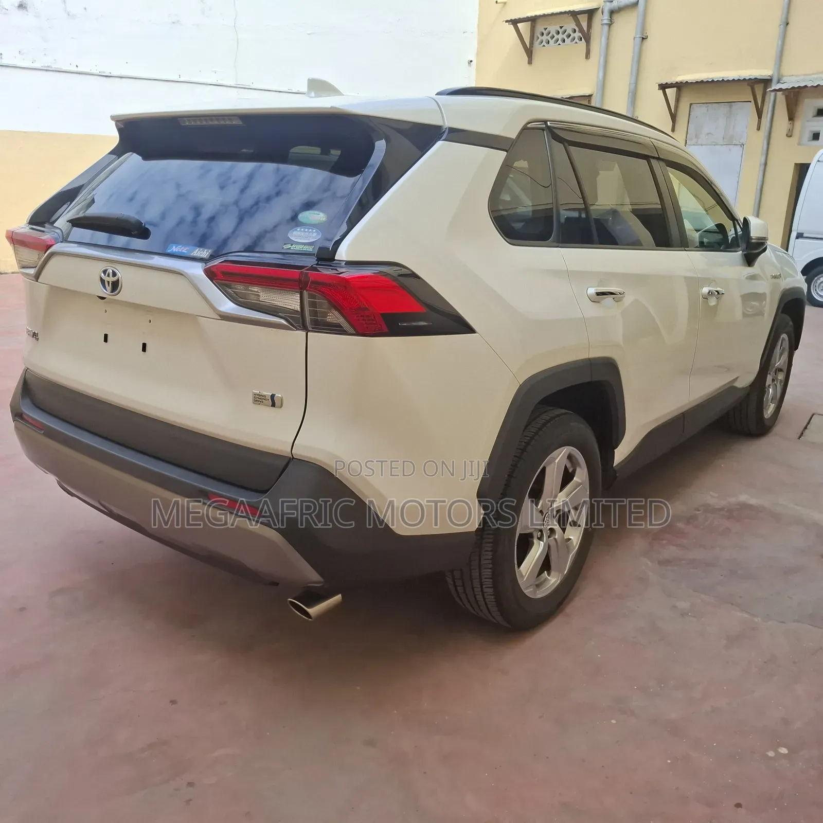 Toyota RAV4 2019 White