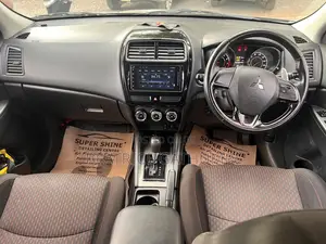 Mitsubishi RVR 2018 Gray