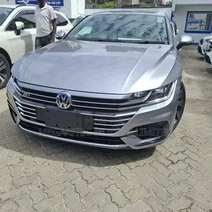 Volkswagen Arteon 2.0T SE R-Line w/20 AWD 4MOTION 2019 Silver