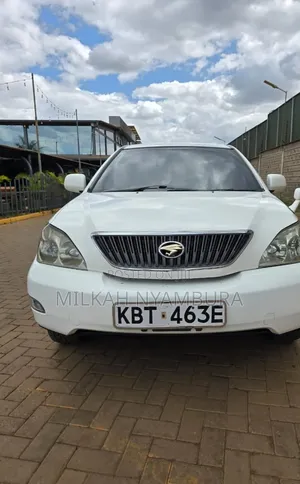 Toyota Harrier 2005 White