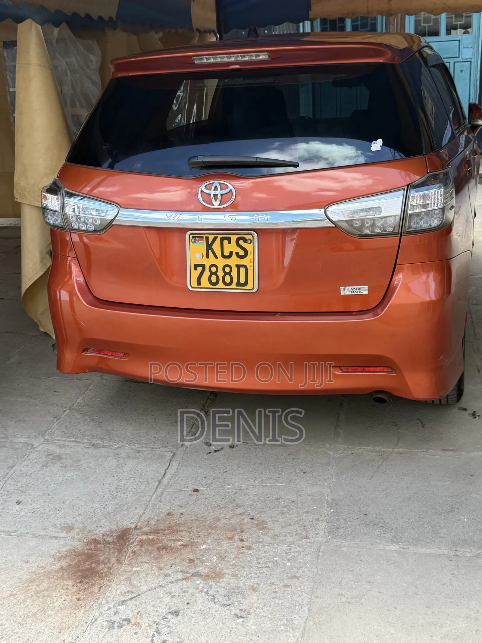 Toyota Wish 2012 Orange