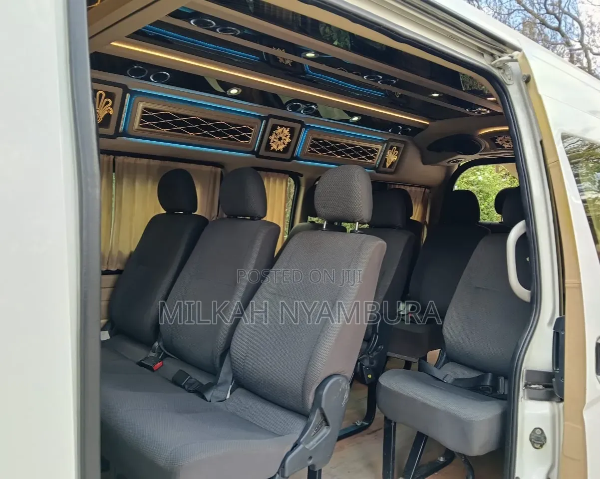Toyota HiAce 2020 White