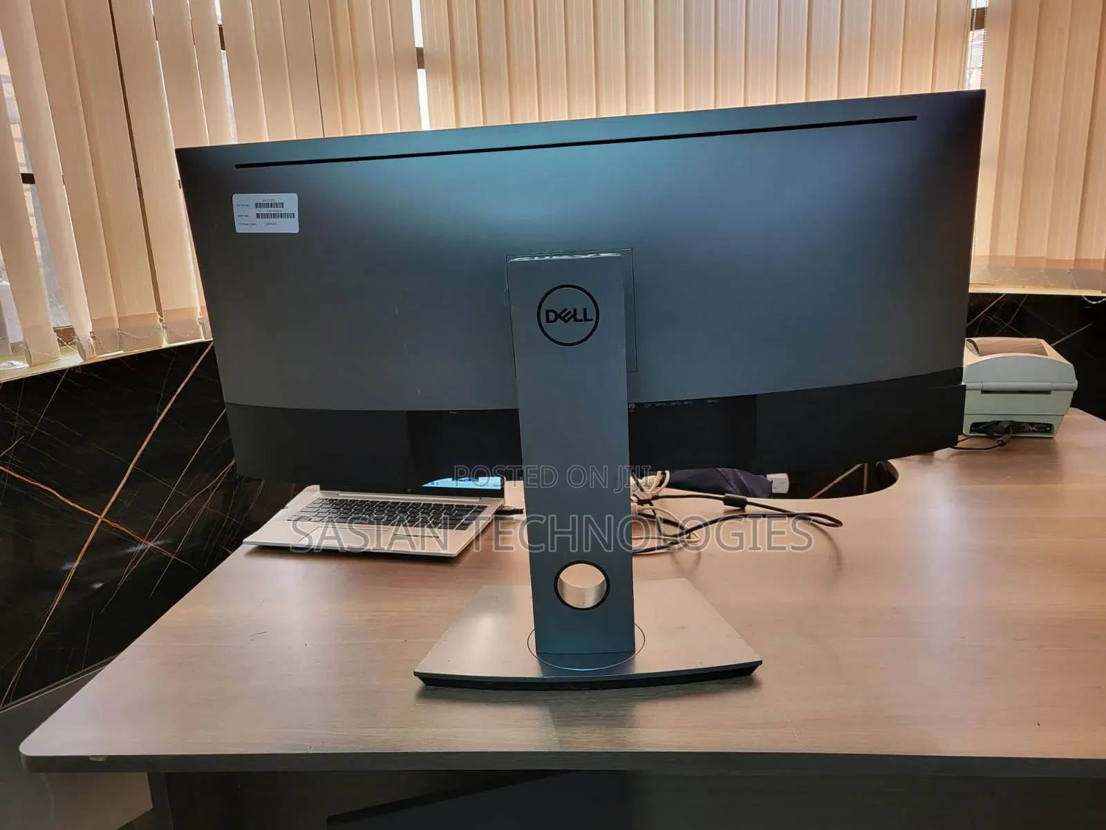 Dell 34 Inches Curved Monitor
