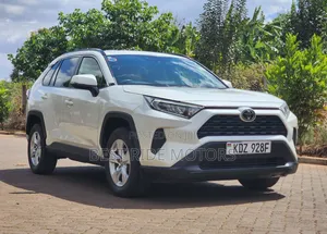 Toyota RAV4 2019 White
