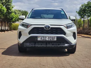 Toyota RAV4 2019 White