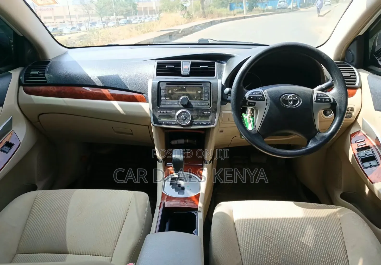 Toyota Premio 1.5 FWD 2014 White