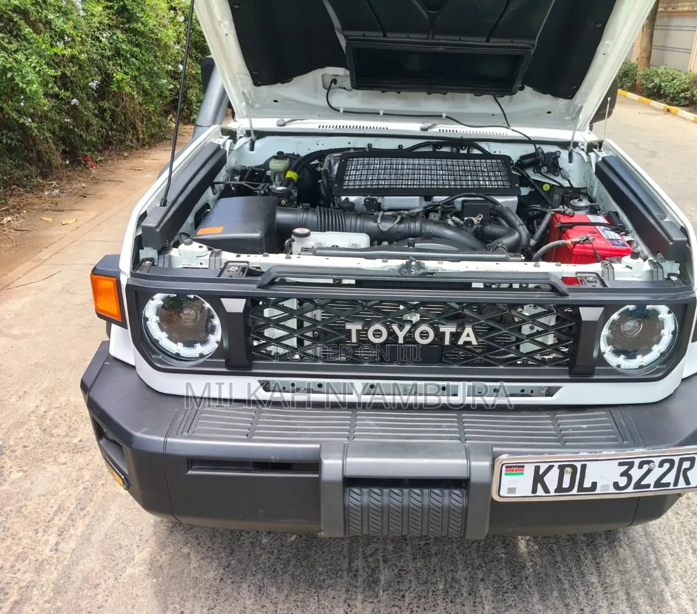 Toyota Land Cruiser 2023 White