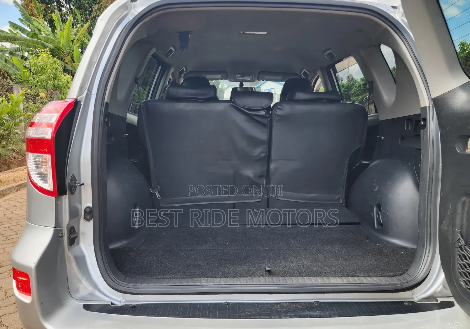 Toyota RAV4 2009 Silver