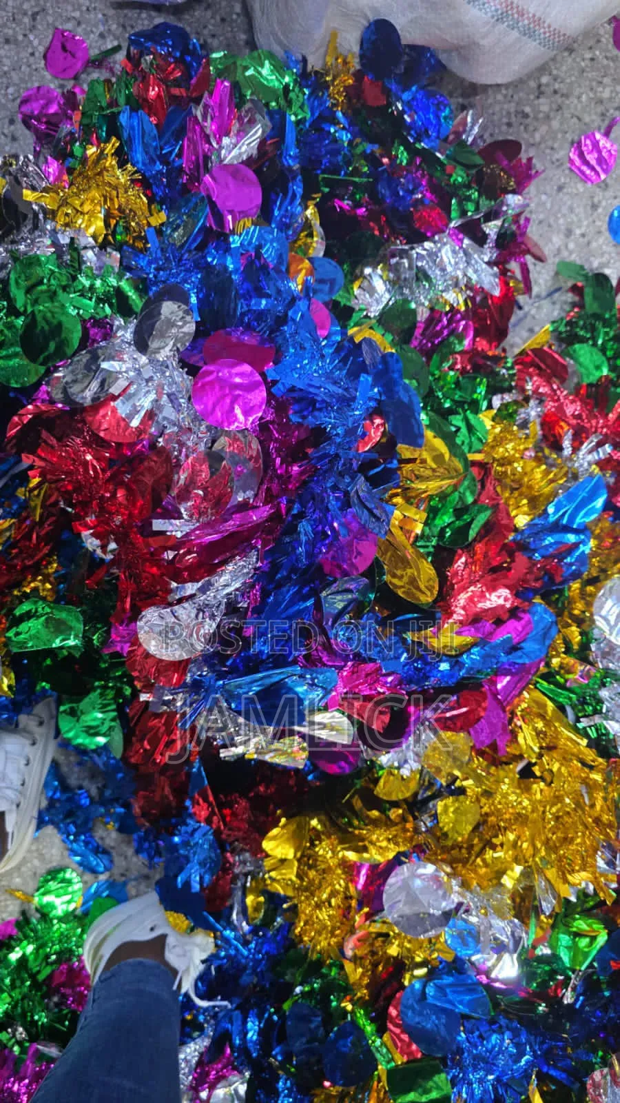 12pcs GRADUATION FLOWERS - Kb