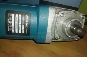 Makita 1400 Watts Polisher/ Baffing Machine Makita