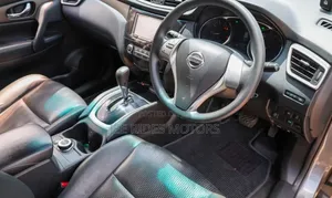 Nissan X-Trail 2014 Gray