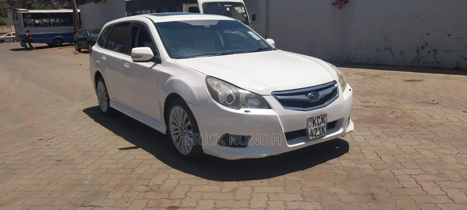 Subaru Legacy 2.5i Limited 2009 White