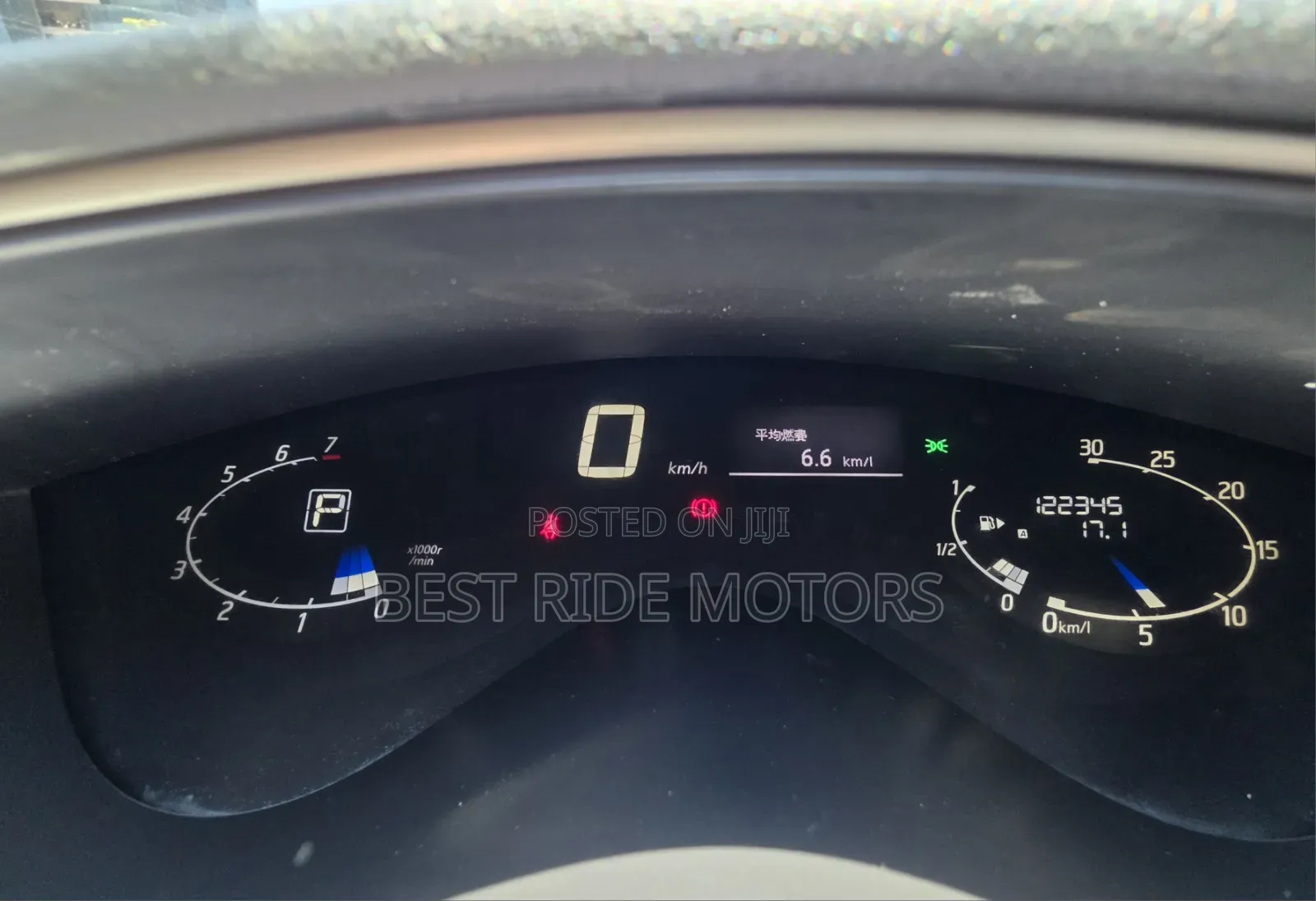 Nissan Serena 2011 Silver