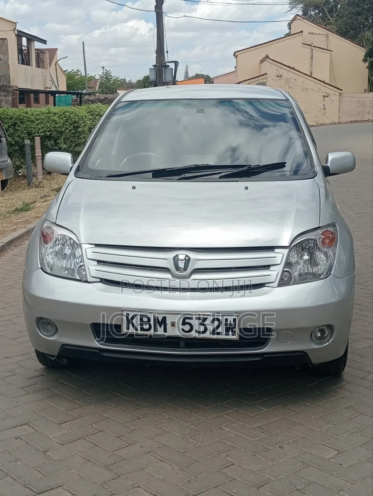 Toyota IST 2003 Silver