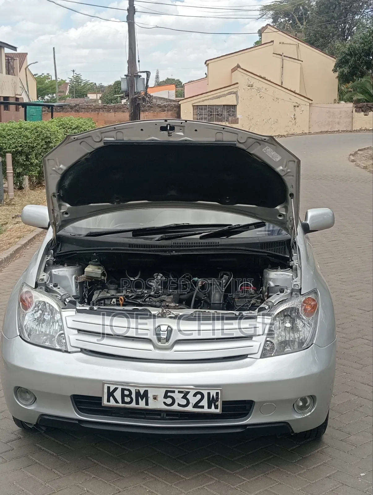 Toyota IST 2003 Silver