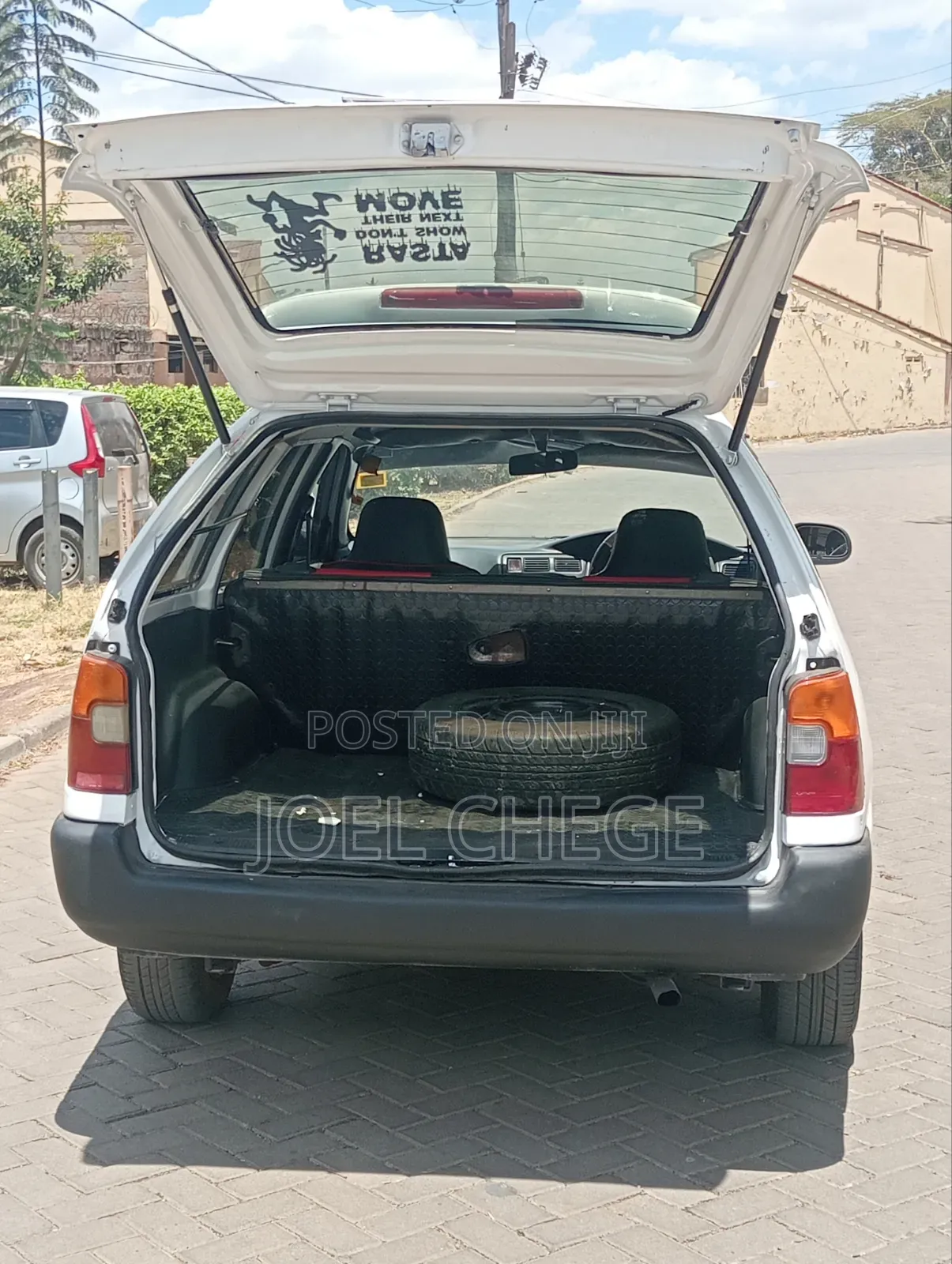 Toyota Corolla 2000 White