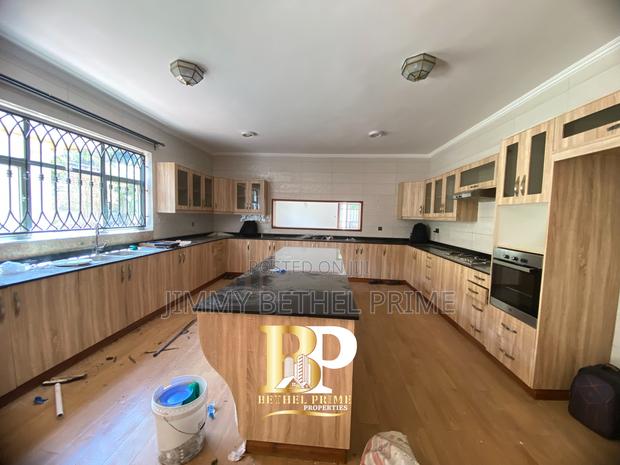 4bdrm Villa in Runda for rent - thumbnail 14