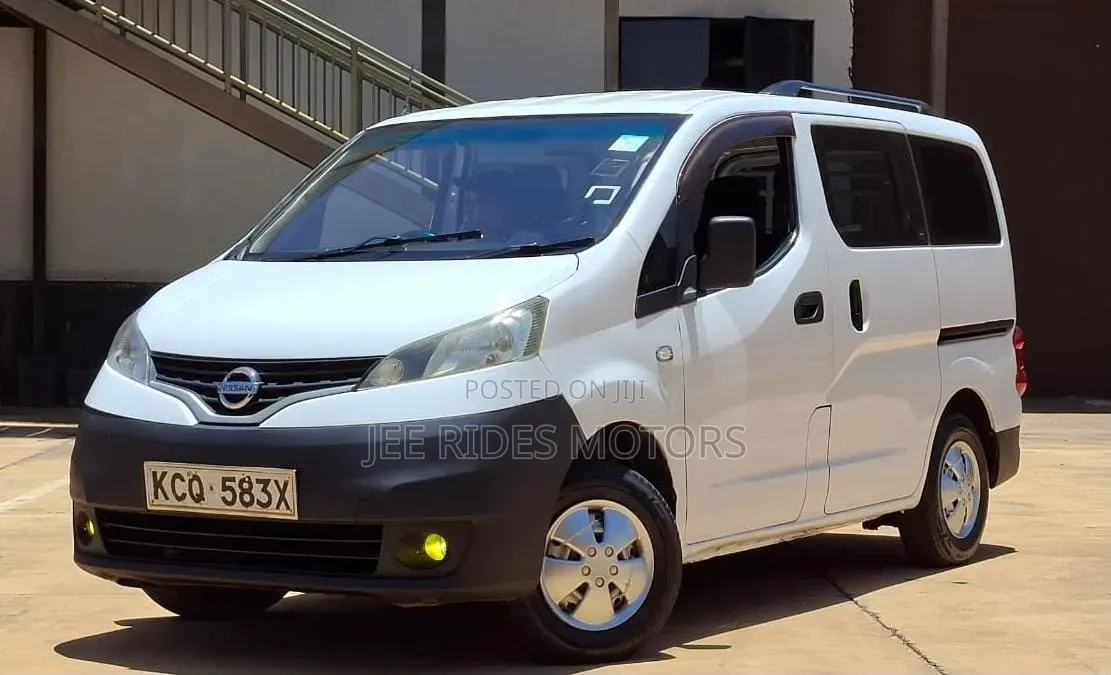 Nissan NV200 2012 White