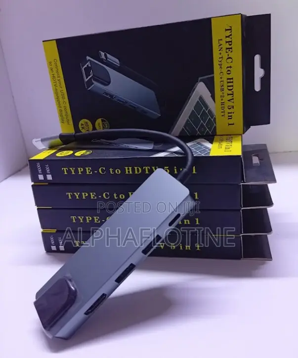 5-in-1 USB-C Hub With an Ethernet Adapter