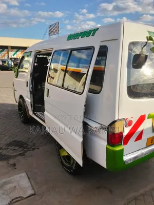 Clean 10-Seater Van / Minivan for Hire With Driver