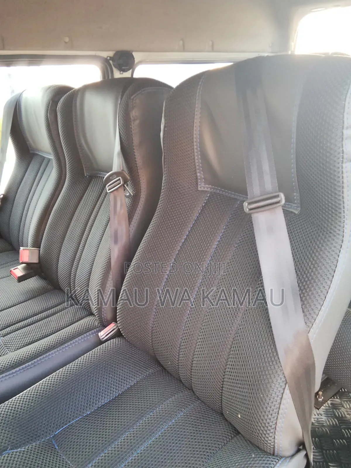 Clean 10-Seater Van / Minivan for Hire With Driver