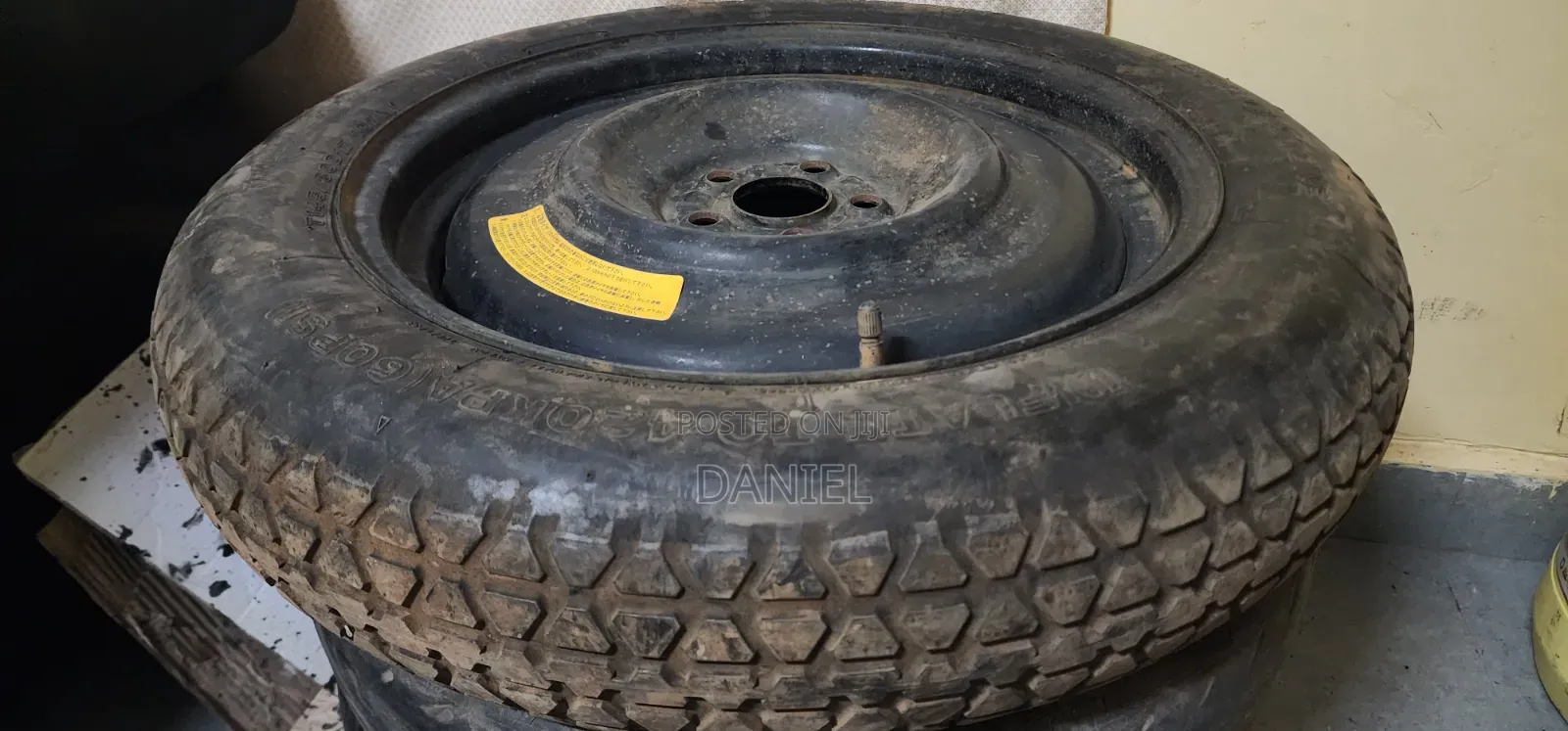 Vellfire/Alphard Spare Wheel Donut