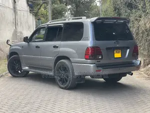Toyota Land Cruiser 2005 Silver