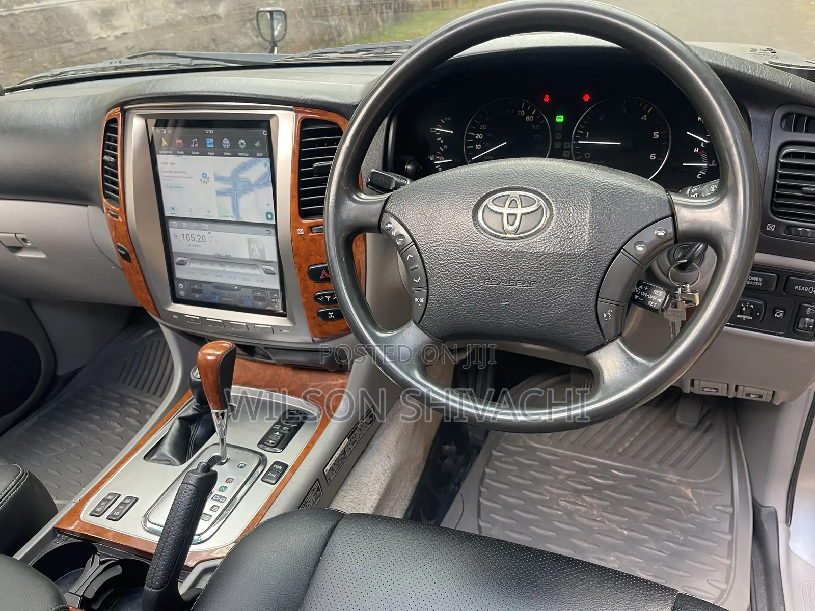 Toyota Land Cruiser 2005 Silver