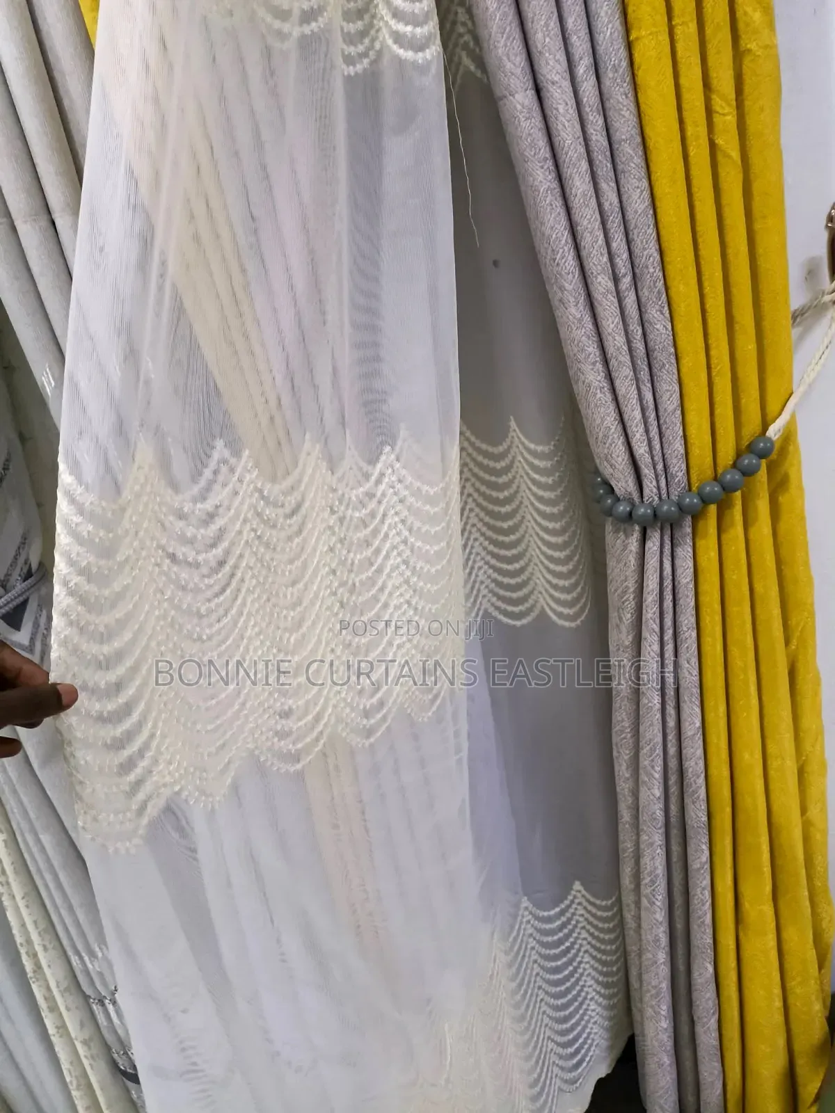 High Quality Sheers for Modern Dining Rooms