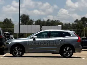 Volvo XC60 T5 R-Design AWD 2018 Gray