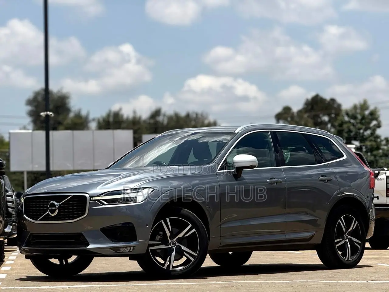 Volvo XC60 T5 R-Design AWD 2018 Gray