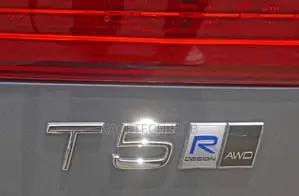 Volvo XC60 T5 R-Design AWD 2018 Gray