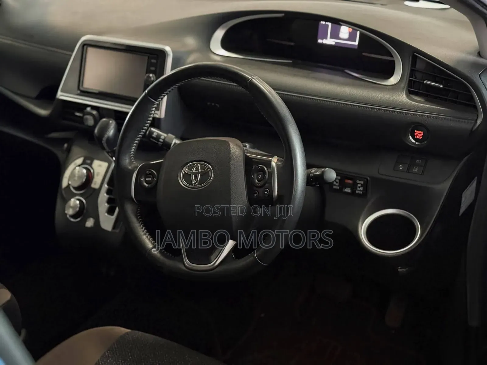 Toyota Sienta 1.5 FWD 2021 Blue