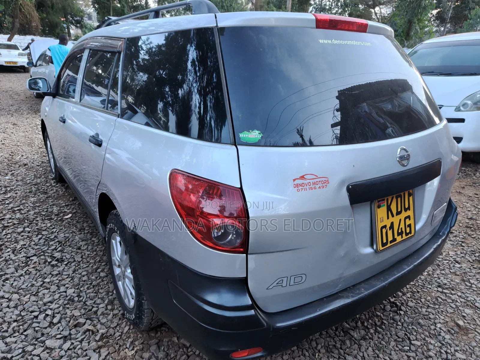 Nissan Advan 2015 Silver