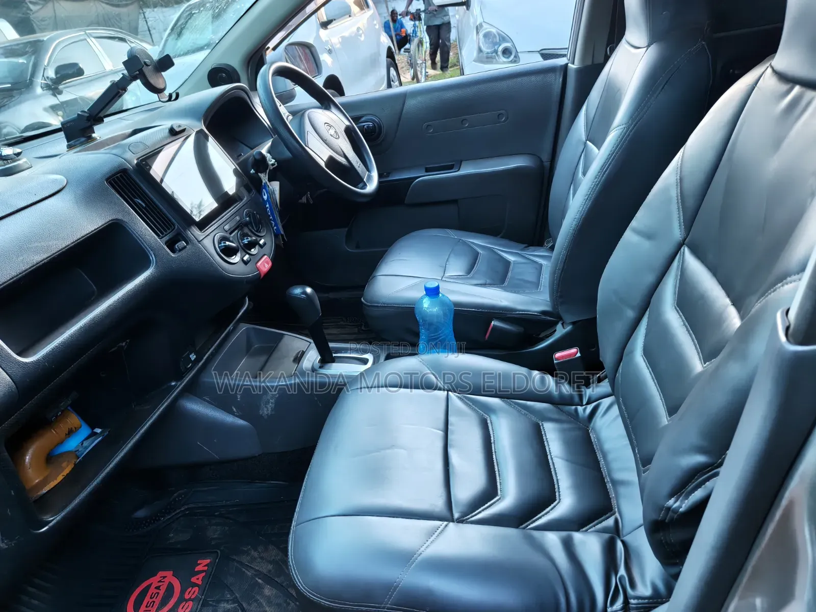Nissan Advan 2015 Silver