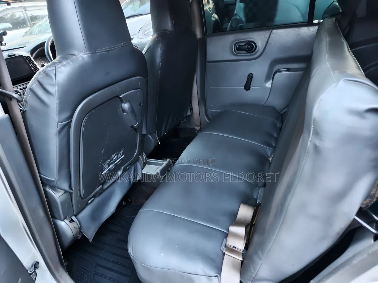 Nissan Advan 2015 Silver