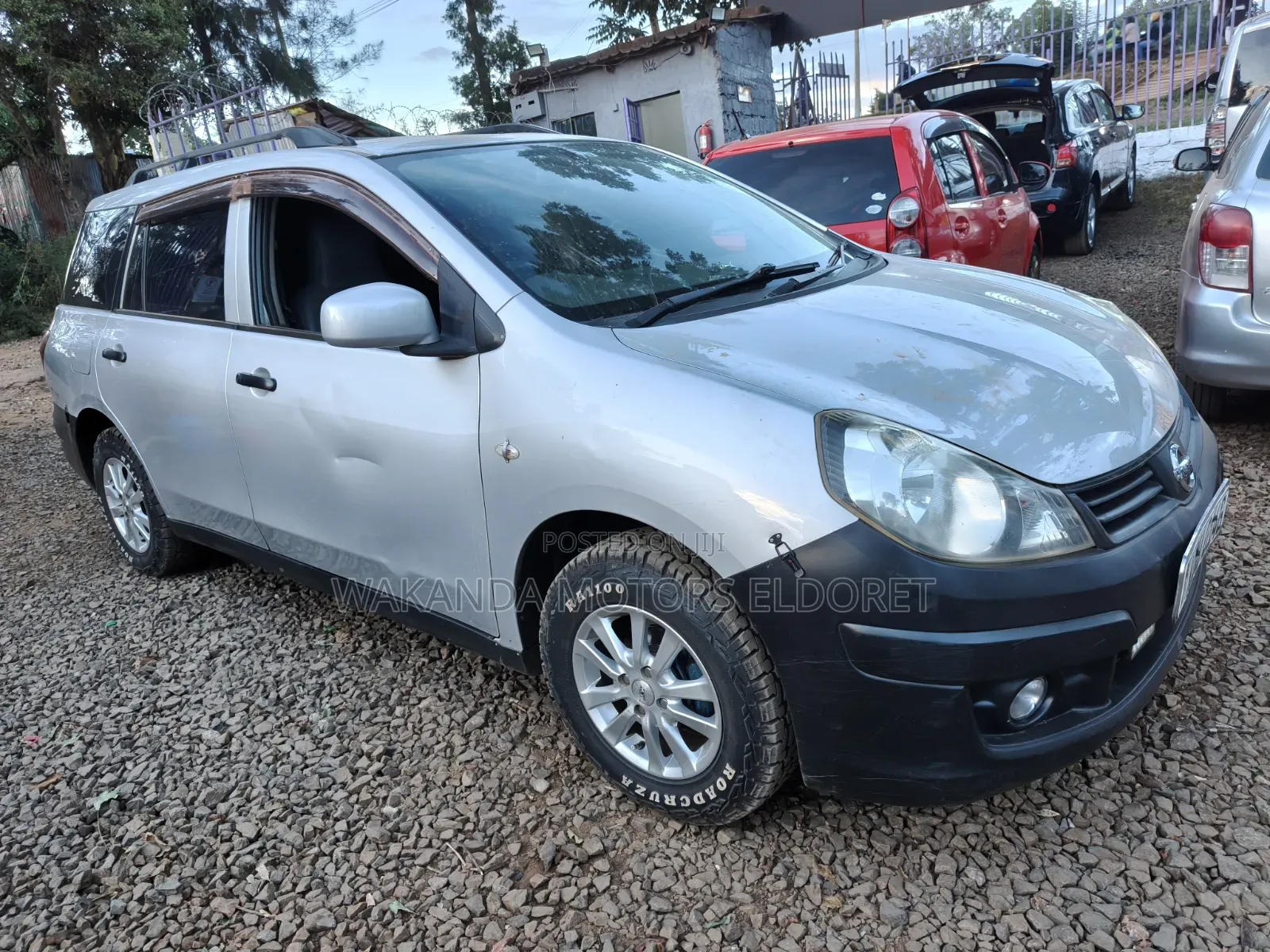 Nissan Advan 2015 Silver