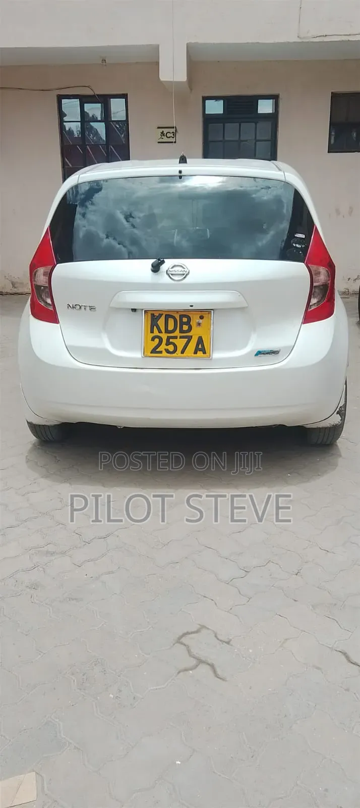 Nissan Note 2013 White