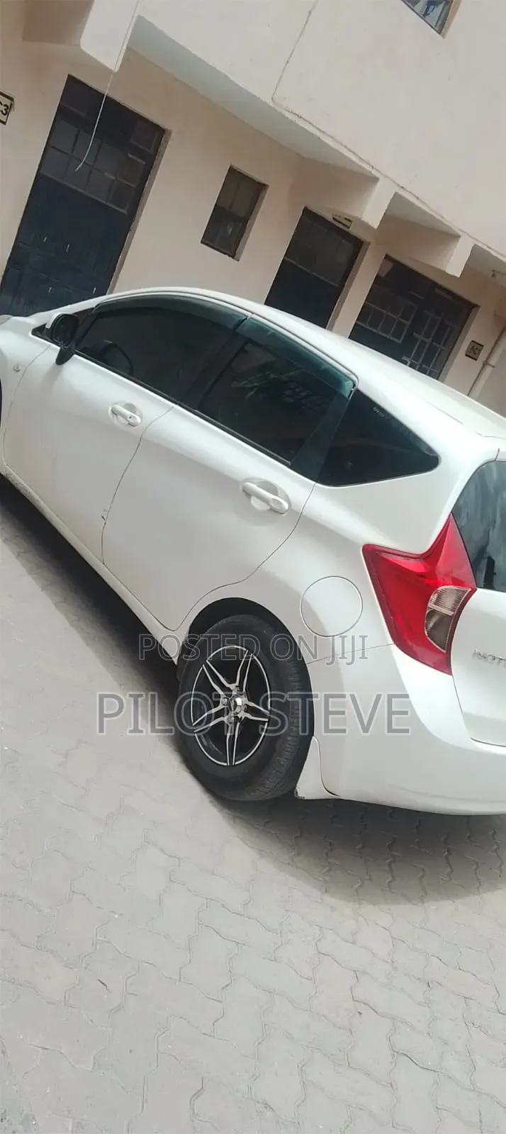 Nissan Note 2013 White