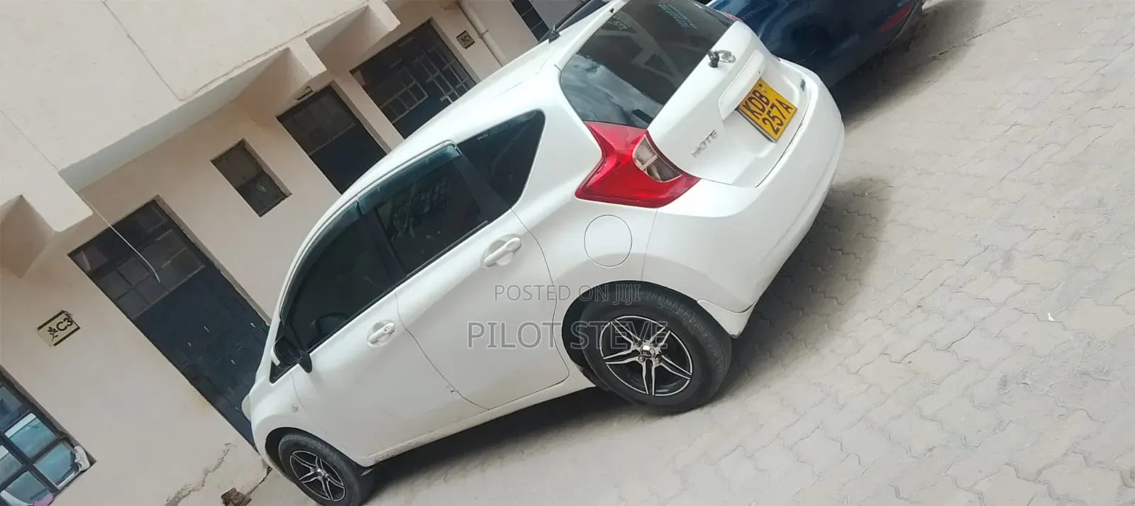 Nissan Note 2013 White