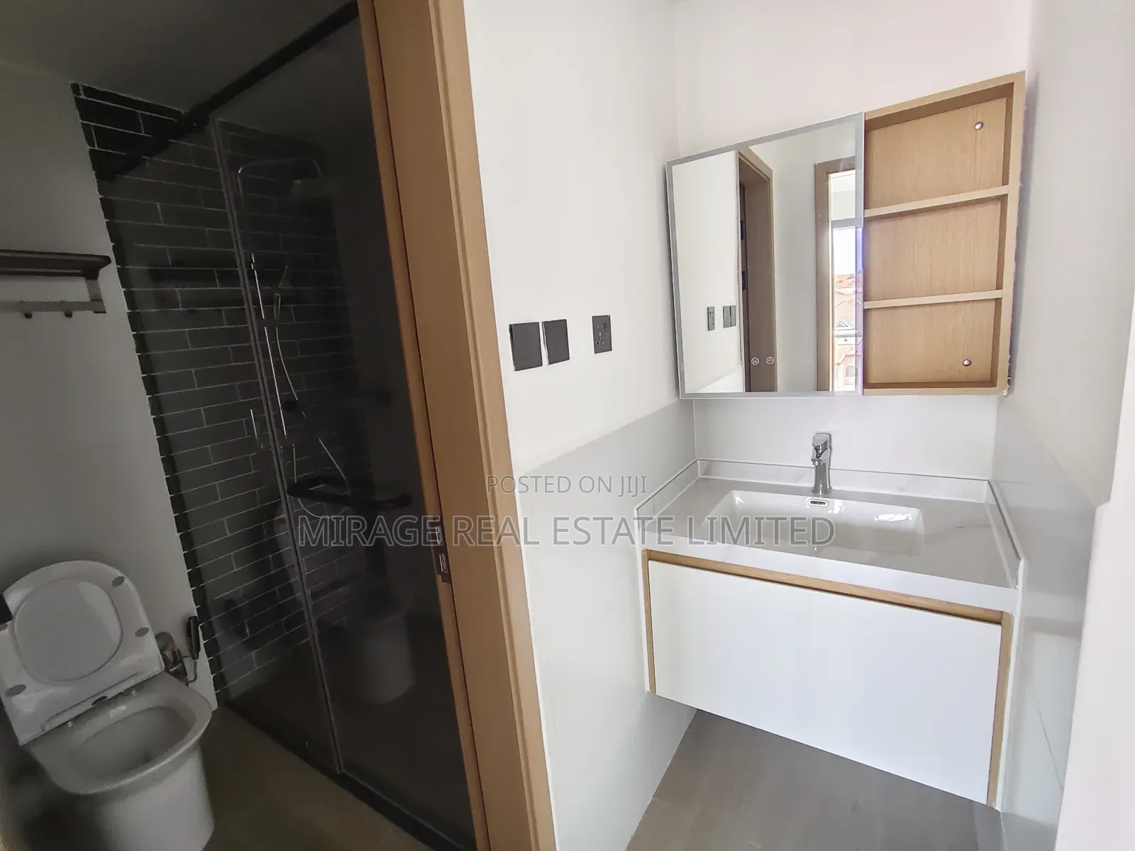 1bdrm Apartment in Raphta Road Area for rent