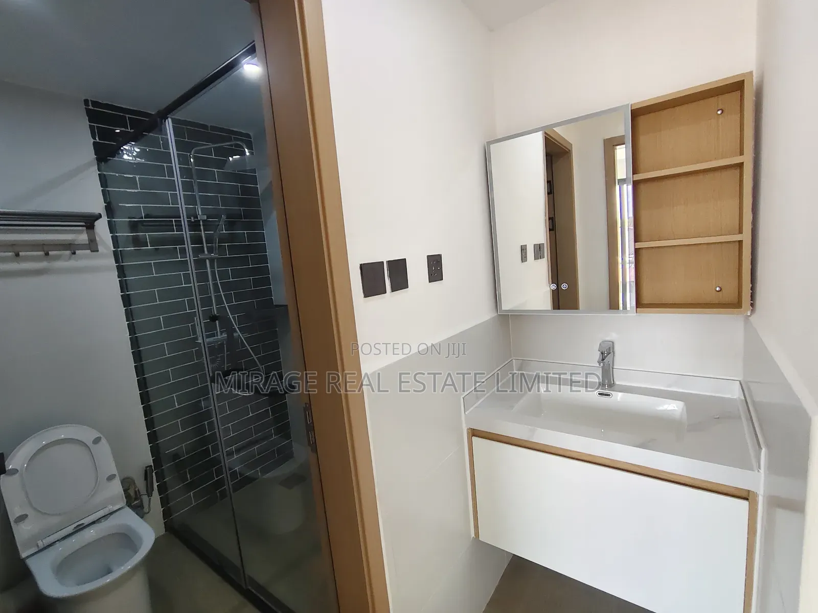 1bdrm Apartment in Raphta Road Area for rent