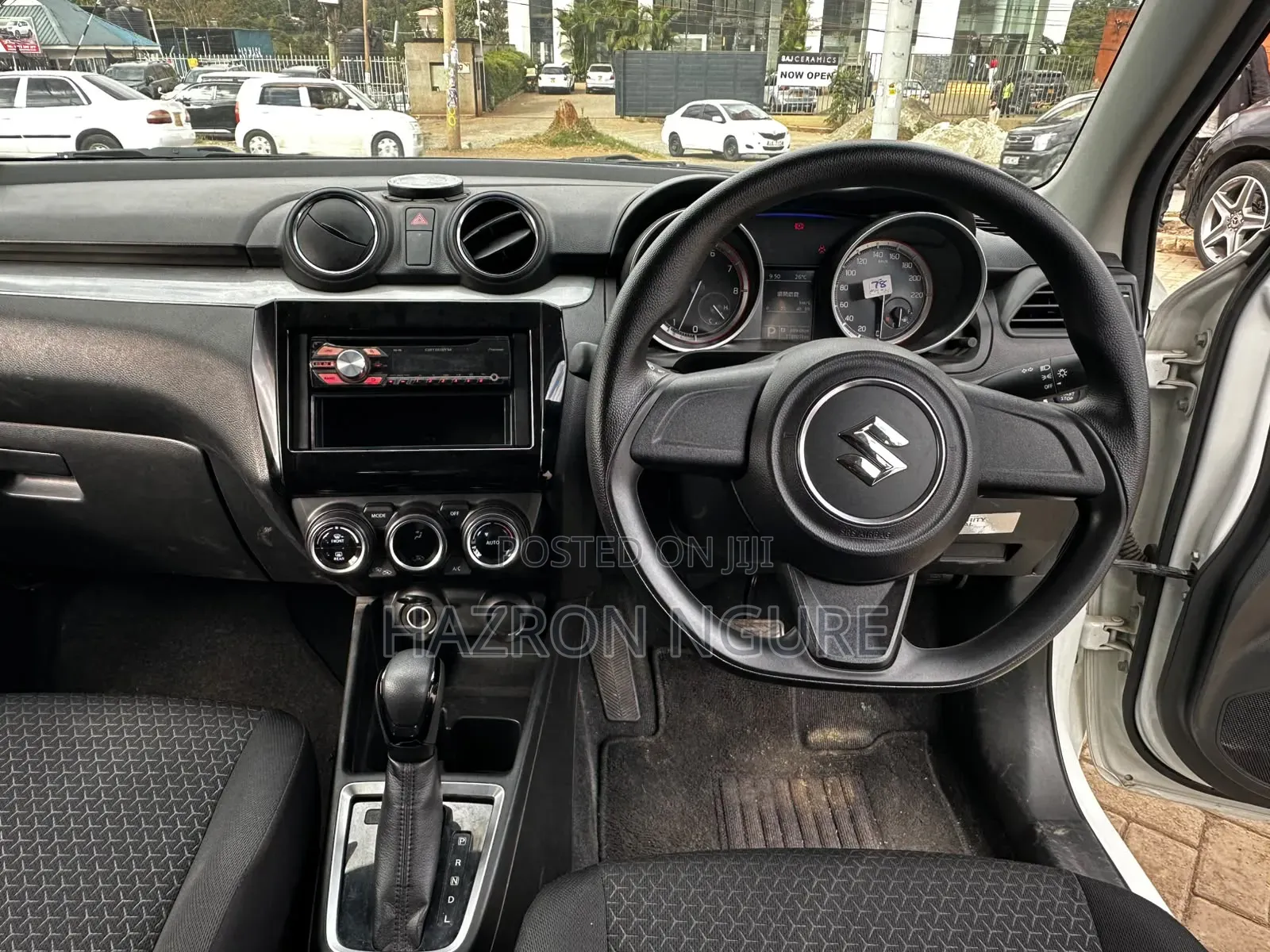 Suzuki Swift 2018 White