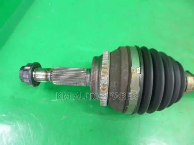 Toyota Noah/Voxy Drive Shaft.