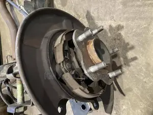 Nissan X-Trail Front and Rear Hubs.