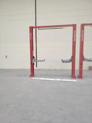 Clear Working Area Underneathof Vehicle 2post Carlift 4tns Machine