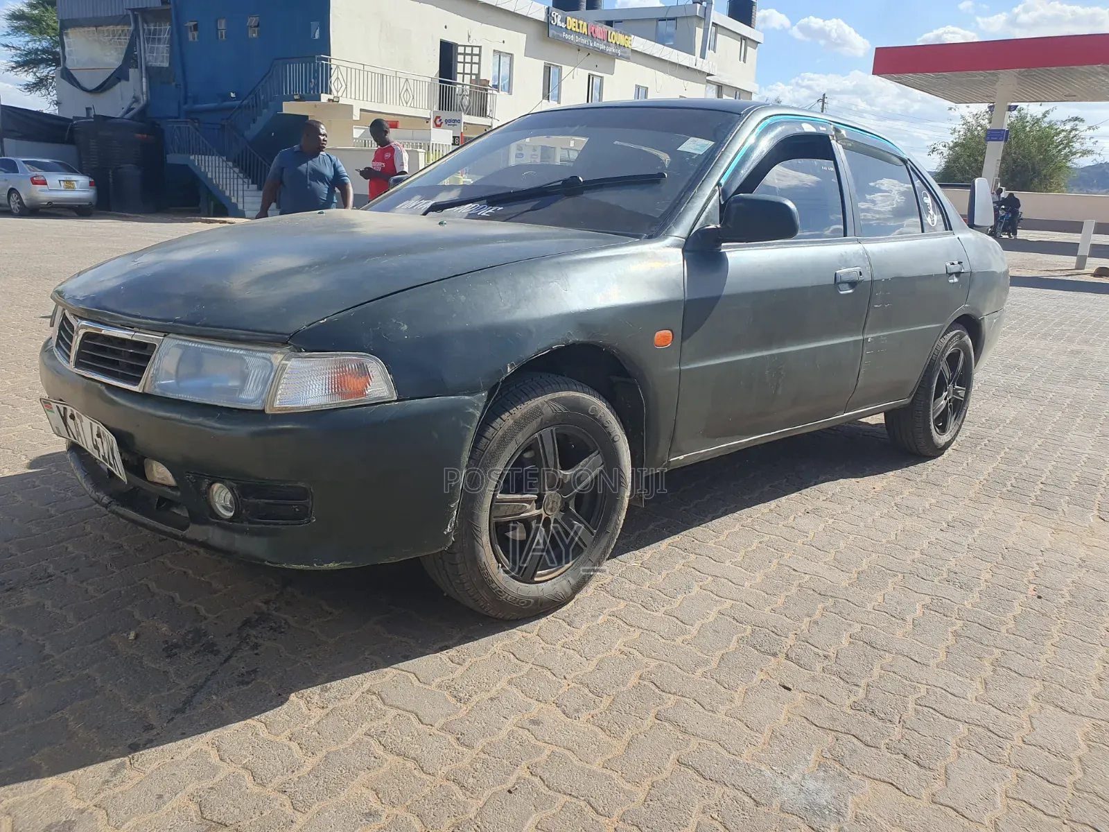 Mitsubishi Lancer 1999 Green