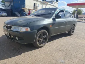 Mitsubishi Lancer 1999 Green